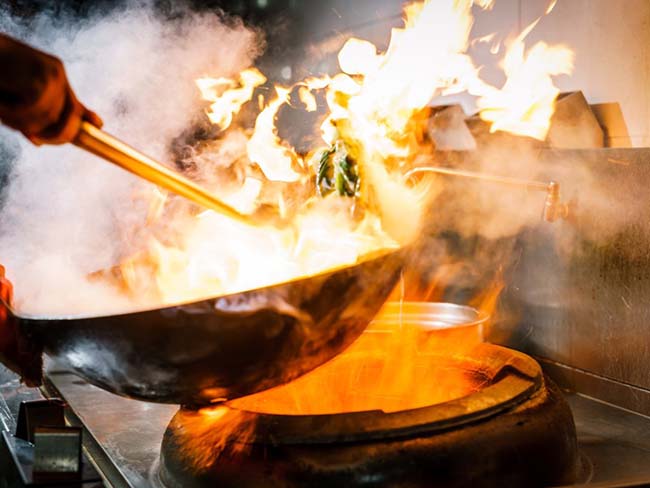 油煙在線監(jiān)測能使餐飲店更好的處理油煙問題 油煙在線監(jiān)測能使餐飲店更好的處理油煙問題